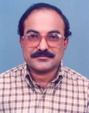 Dr Vijayamohanan Pillai N